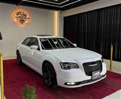 کرایسلەر 300